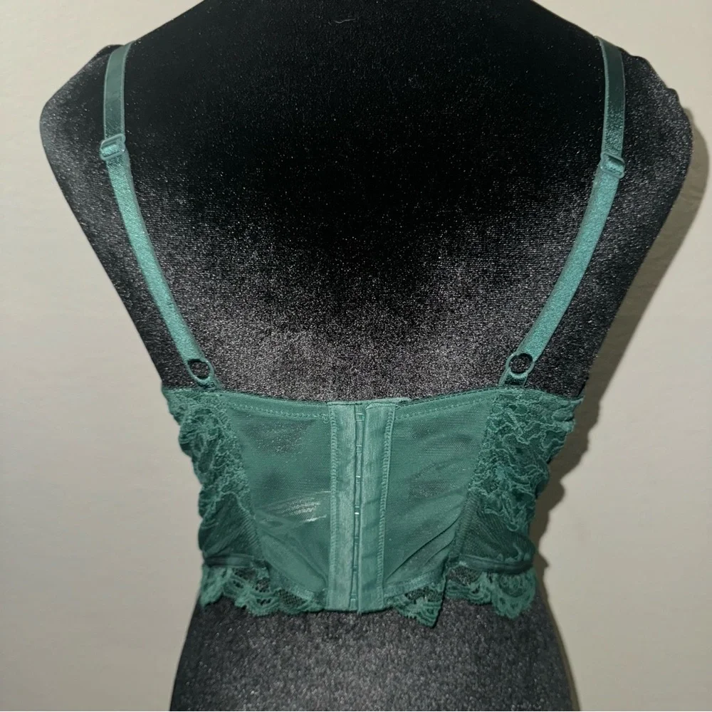 2 Vs Corsets - Picture 3 of 14